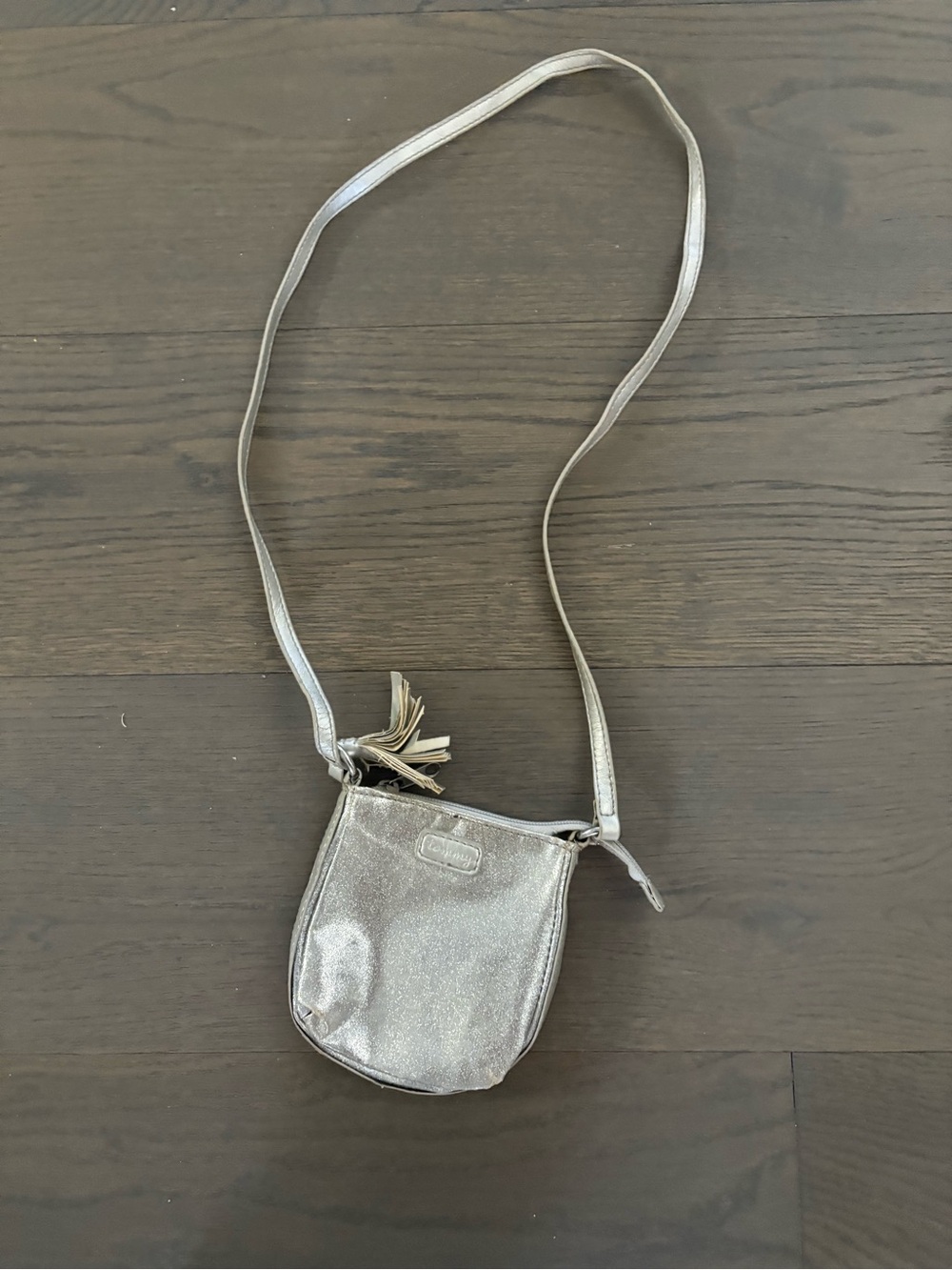 Tommy Hilfiger girls silver crossbody purse ret $96